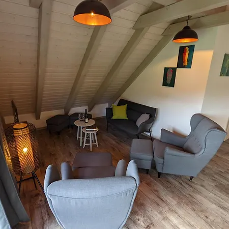 Muehl - Familienfreundlich, 2 Schlafzimmer, Grosses Grundstueck, Erzgebirge
