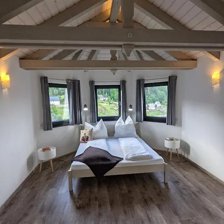 Muehl - Familienfreundlich, 2 Schlafzimmer, Grosses Grundstueck, Erzgebirge