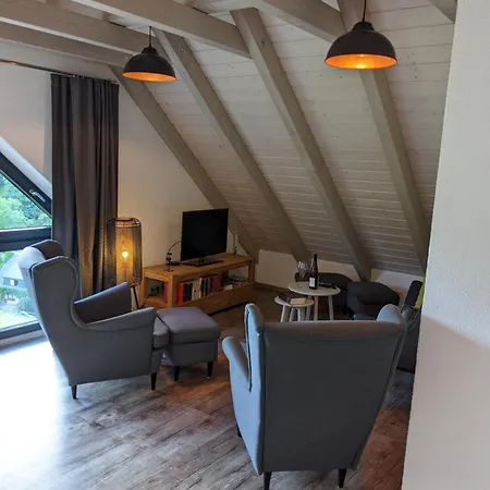 Muehl - Familienfreundlich, 2 Schlafzimmer, Grosses Grundstueck, Erzgebirge 아파트 *