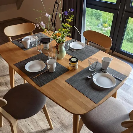 Muehl - Familienfreundlich, 2 Schlafzimmer, Grosses Grundstueck, Erzgebirge דירה