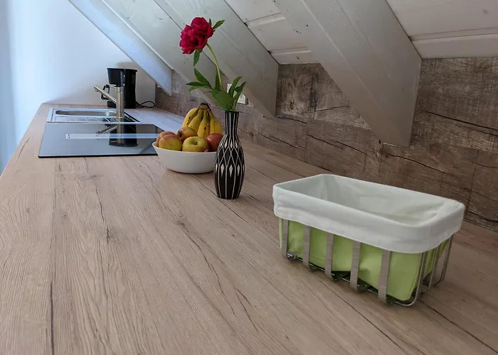 Apartment Muehl - Familienfreundlich, 2 Schlafzimmer, Grosses Grundstueck, Erzgebirge *