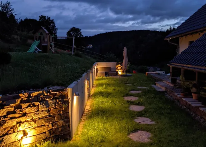 Muehl - Familienfreundlich, 2 Schlafzimmer, Grosses Grundstueck, Erzgebirge * Marienberg