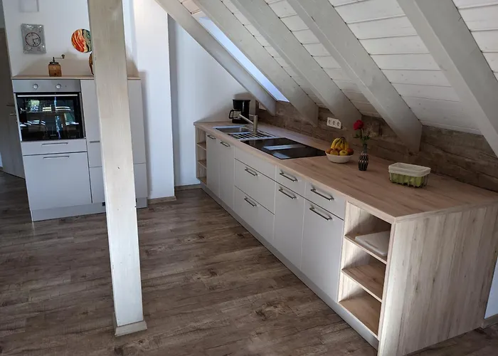 Apartment Muehl - Familienfreundlich, 2 Schlafzimmer, Grosses Grundstueck, Erzgebirge