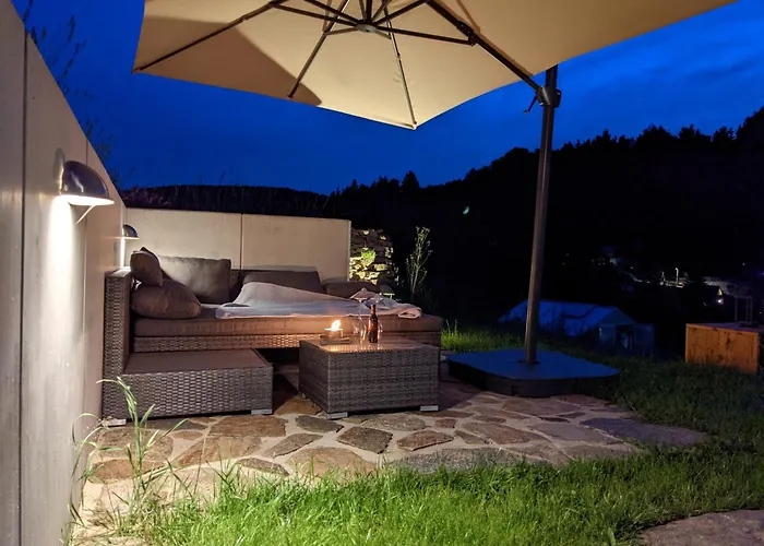 Apartment Muehl - Familienfreundlich, 2 Schlafzimmer, Grosses Grundstueck, Erzgebirge Marienberg