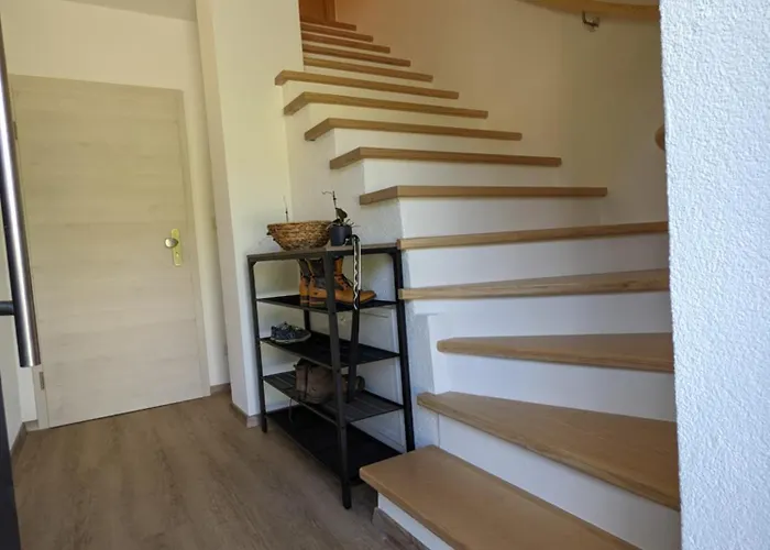 Apartment Muehl - Familienfreundlich, 2 Schlafzimmer, Grosses Grundstueck, Erzgebirge *