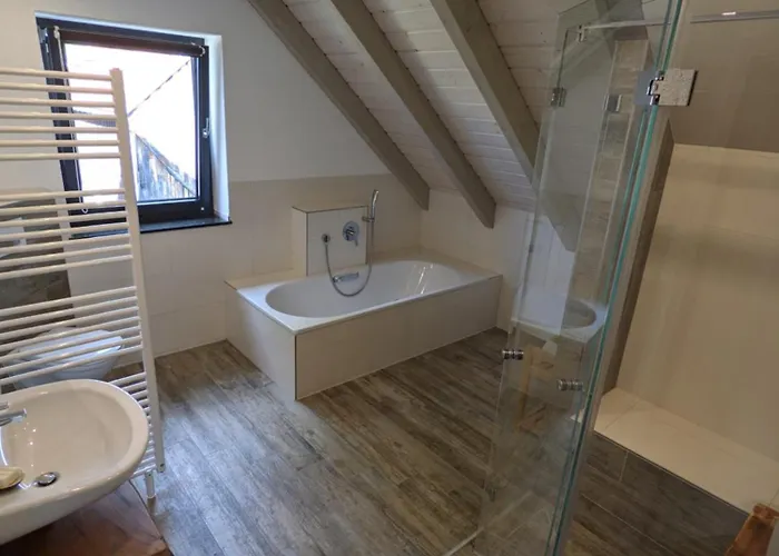 Apartment Muehl - Familienfreundlich, 2 Schlafzimmer, Grosses Grundstueck, Erzgebirge Marienberg